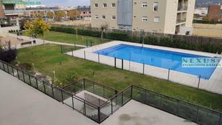 Lloguer Pis a Nuevo Cáceres. Piso de lujo de tres habitaciones y dos baños.