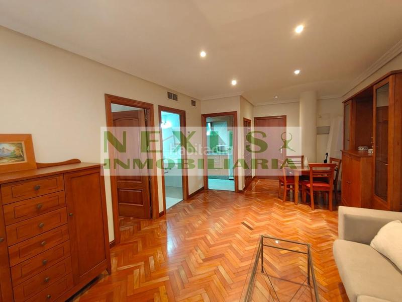 Foto b59ad62a-6172-4cde-85fd-108c51b80f2b. Rent apartment with heating in Centro Cáceres