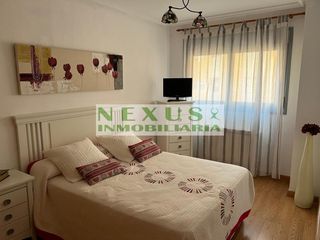 Miete Etagenwohnung in Centro. Magnifico piso en el rodeo.