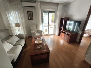 Affitto Appartamento in Centro. Piso ámplio de cuatro habitaciones en moctezuma