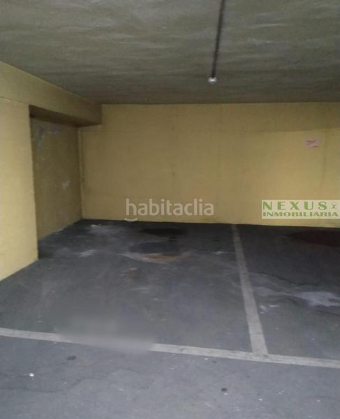 Foto ef1b0b45-5f7c-423c-8b92-3b36444fcc8d. Parking voiture dans Centro Cáceres