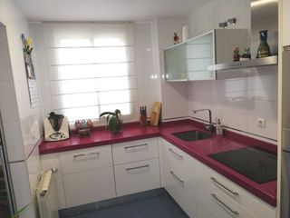 Appartamento in Nuevo Cáceres. Vivienda en casa plata