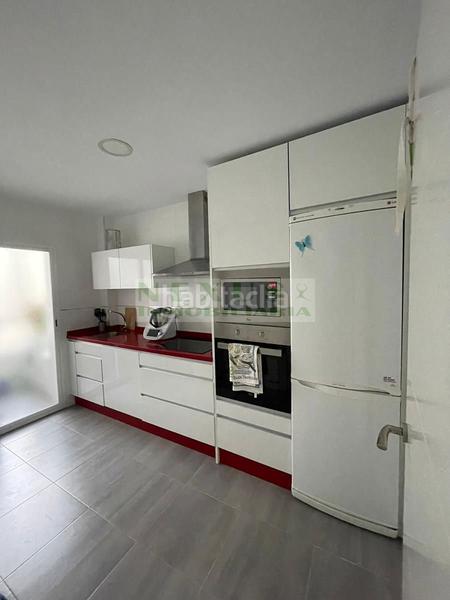 Foto fa9ce0d6-84c3-4505-b254-c78e4af200f5. Miete etagenwohnung mit heizung in Centro Cáceres