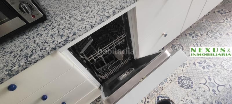 Foto 4cde00ab-a82b-43f2-90a7-c35450b33d5a. Alquiler piso precioso piso en zona céntrica de la ciudadno es de estudiantes, alquiler año completo en Cáceres