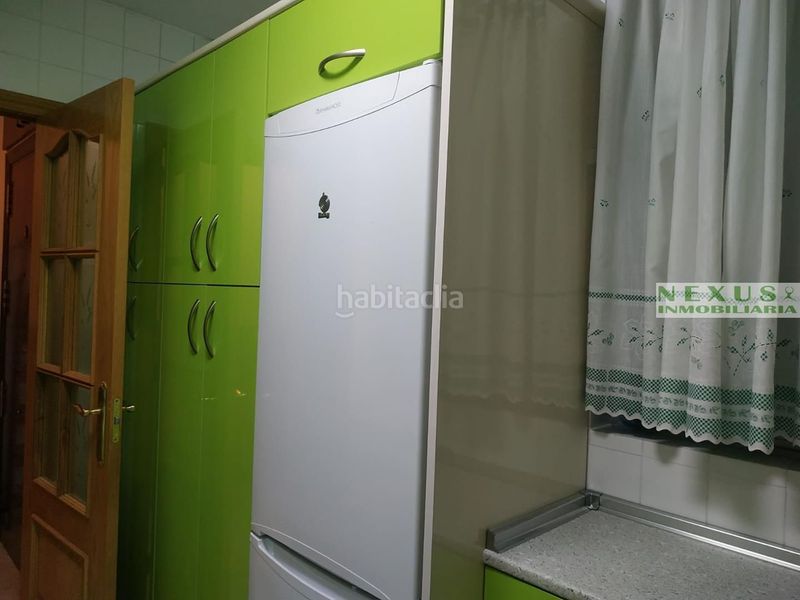 Foto 04bea491-c180-45ce-9ed6-4e05fdc228c9. Rent flat with heating in Centro Cáceres