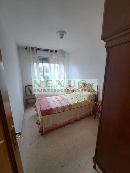 Foto a7944a4f-50df-4f4a-a3a5-7afbb925803d. Rent flat with heating in Centro Cáceres