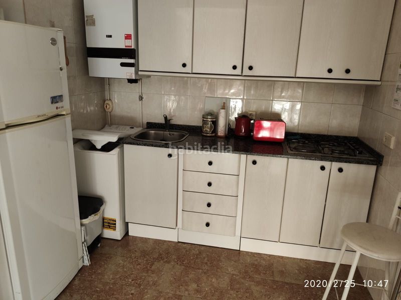 Foto 28c41cd1-40ec-4029-b6d1-f545b719b305. Lloguer apartament amb calefacció a Centro Cáceres