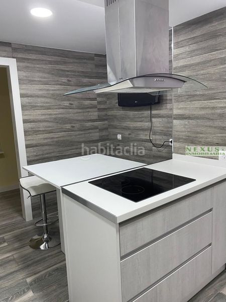 Foto bca72170-5ae5-4e76-9192-77cac8a8b276. Alquiler piso precioso piso reformado en zona Centro de la ciudad en Cáceres