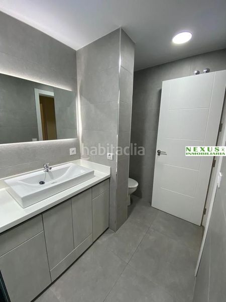 Foto d5209dda-f353-4b86-9c33-6dfc1529686f. Alquiler piso precioso piso reformado en zona Centro de la ciudad en Cáceres