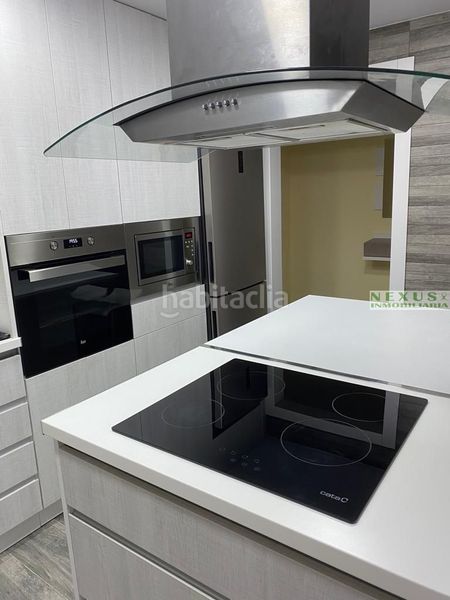 Foto eefd6fd3-0290-416f-a3db-974cf197784c. Alquiler piso precioso piso reformado en zona Centro de la ciudad en Cáceres