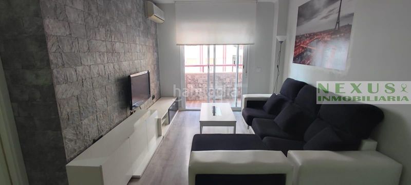 Foto f4e0b5c0-b0c6-4bf8-9a60-e699162b1a3f. Alquiler piso precioso piso reformado en zona Centro de la ciudad en Cáceres