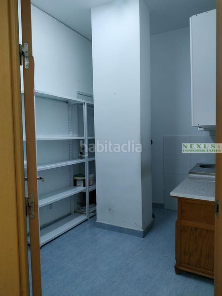 Foto d21554f5-0c8e-4590-ad7b-4ec55cf9df9a. Lloguer local comercial a Centro Cáceres