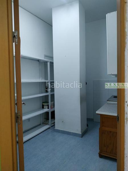 Foto bfff8d50-1211-43a4-a04a-fff7505fa602. Location local commercial dans Centro Cáceres