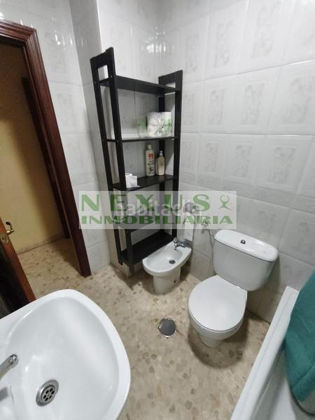 Foto 08b7044f-69b4-4cf8-9ec2-88f1abe8a9c1. Alquiler piso estudiantes !!!!! piso de cuatro habitaciones en el centro, al lado de cesur y el agora en Cáceres