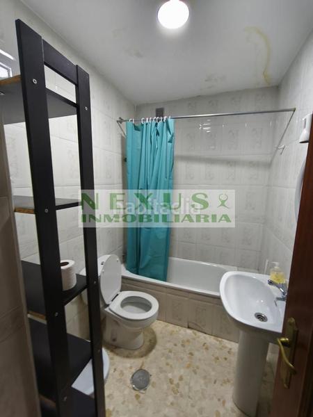 Foto 1e0cc453-7a64-48c8-8f0e-e6fb6c7fc25e. Alquiler piso estudiantes !!!!! piso de cuatro habitaciones en el centro, al lado de cesur y el agora en Cáceres