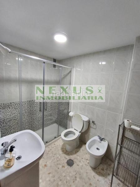 Foto 7b024382-f54d-423c-8719-9182bd3ebf82. Alquiler piso estudiantes !!!!! piso de cuatro habitaciones en el centro, al lado de cesur y el agora en Cáceres