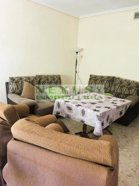 Foto f3860631-3863-43ca-ba00-9757e6e06868. Alquiler piso estudiantes !!!!! piso de cuatro habitaciones en el centro, al lado de cesur y el agora en Cáceres