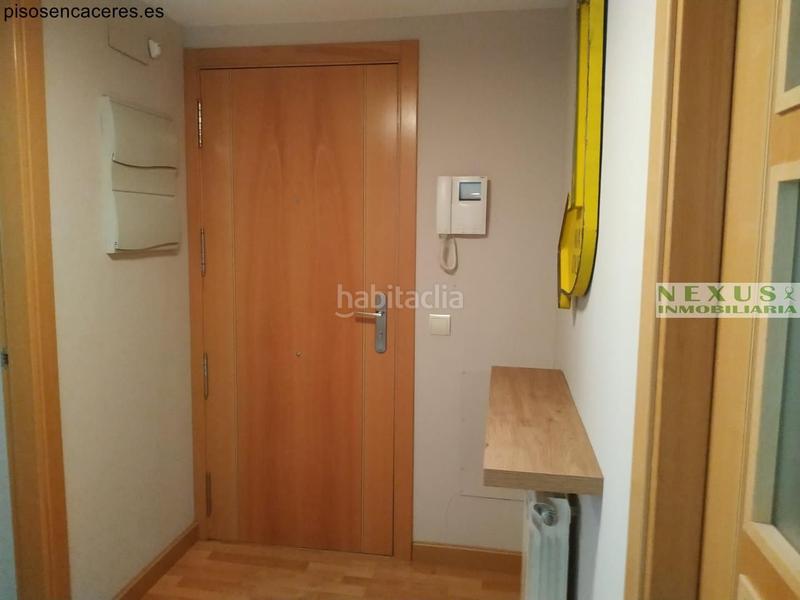 Foto 5422190d-1a4b-46d1-91a9-6a98119c0f42. Location appartement avec chauffage piscine dans Centro Cáceres