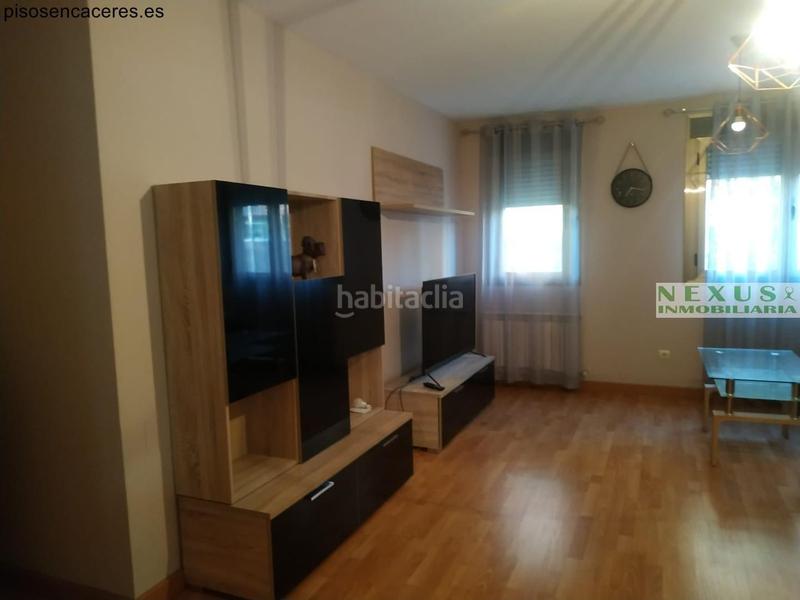 Foto d6a37261-bf6e-47a6-9611-a72176b52dba. Miete appartement mit heizung pool in Centro Cáceres