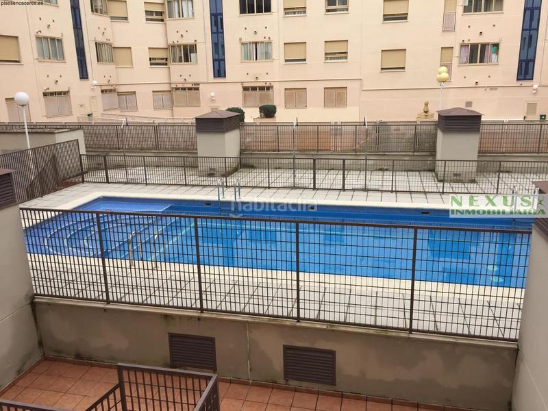 Foto 6bb3a578-6221-4547-b1f4-6fd8361d61e4. Rent apartment with heating pool in Centro Cáceres