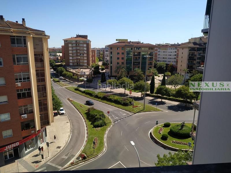 Foto 18cd0066-4f98-4fb9-9962-0a4a224dafda. Alquiler piso  muy centrico y luminoso en el Centro en Cáceres