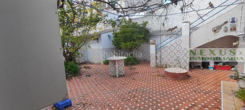 Foto 5f59f1a0-476a-4f0b-a7df-38330df45733. Maison jumelée dans Casco Antiguo Cáceres