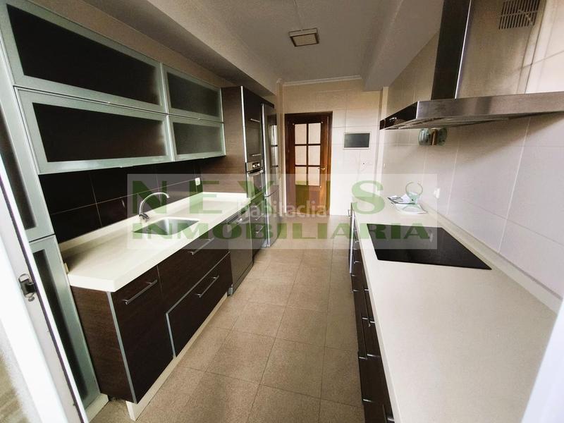 Foto 254a57f1-a6bb-45e1-b877-5df672ad0c12. Casa adosada espectacular adosado en macondo en Ruta de la Plata Cáceres