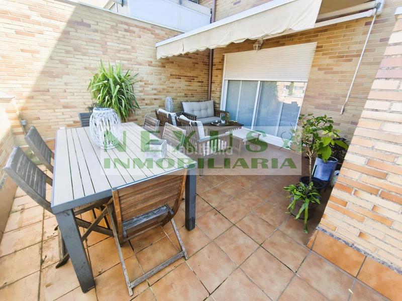 Foto 8849e15b-e160-43f6-955b-9c88cd9bf2b1. Casa adosada espectacular adosado en macondo en Ruta de la Plata Cáceres