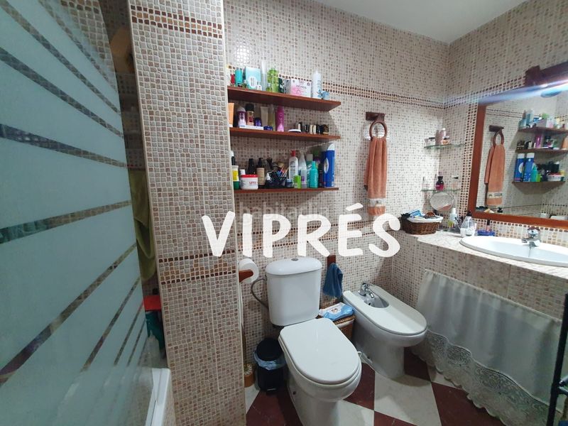 Foto 4b0d9ad2-4c1e-4ca3-abbb-cd1b71e5dfa7. Xalet amb calefacció aparcament a Este Mérida