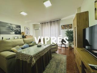 Piso en Almendralejo. Se vende estupendo piso en almendralejo, reformado y bien comuni