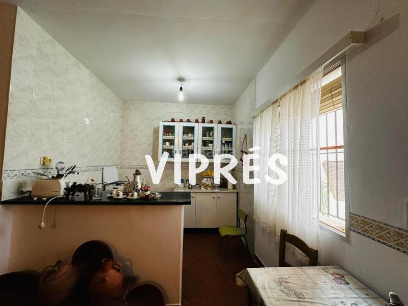 Foto 3e2cca4c-66e0-40a7-85cb-3f51d76d0565. Country house in Alange