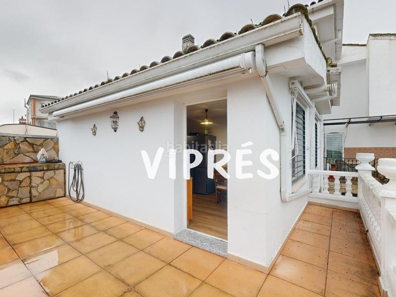 Foto 2a704029-fff5-46f4-a6ae-f3c834eb028e. Chalet mirad bien! este chalet es una auténtica maravilla para quienes buscan amplitud y confort en un espacio amplio y bien distribuido. en Cáceres