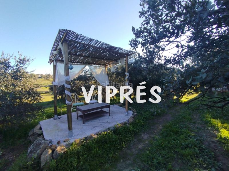 Foto a06eb999-2445-4624-803f-d7a07195c2ea. Casa a Valverde de Mérida