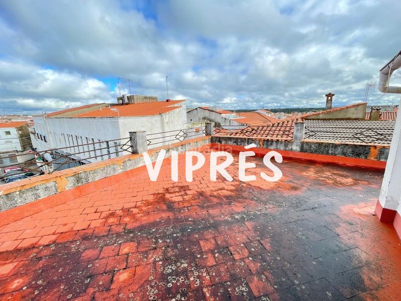 Foto fd3e24c8-7958-48d1-8f99-e44442b4b480. Casa a Arroyo de la Luz