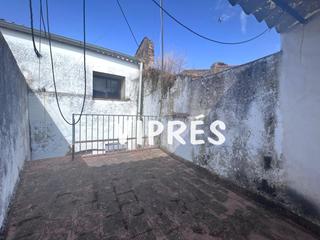 Maison à Casar de Cáceres. Casa en venta en el casar de cáceres.cinco dormitorios  terraza