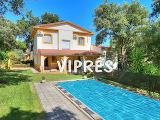 Xalet a Ceres Golf. Chalet en zona privilegiada con parcela de 1.000m, piscina, barb