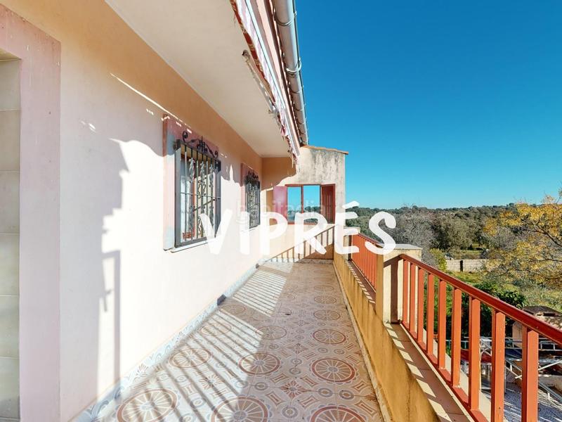 Foto 2dfe1cec-80cd-4c94-b294-1b0546dfd012. Casale con piscina in Valdesalor - Rincón de Ballesteros Cáceres