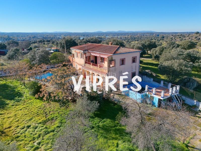 Foto ac5301e1-38f0-4e0e-835b-cb9a86b4d5a4. Casale con piscina in Valdesalor - Rincón de Ballesteros Cáceres