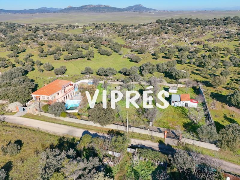 Foto cc40a4f8-58d6-4f64-9b00-f0c23469ba0e. Casale con piscina in Valdesalor - Rincón de Ballesteros Cáceres