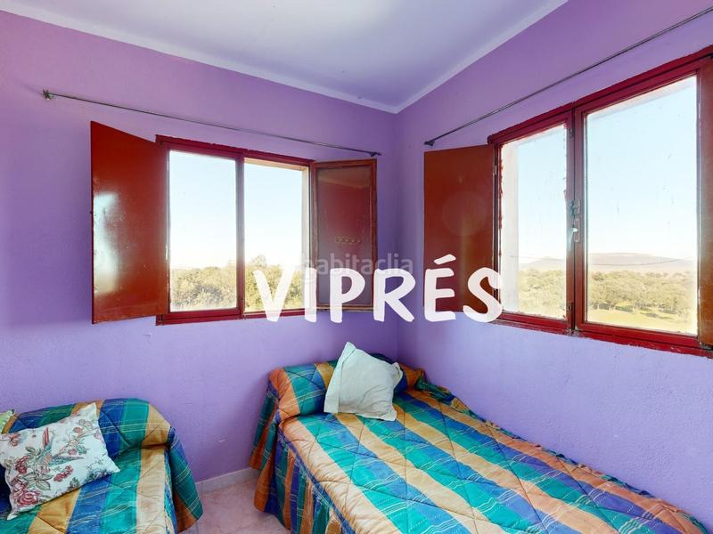 Foto ffa9caf9-f750-4d3b-80e4-75d93ab2b90e. Casale con piscina in Valdesalor - Rincón de Ballesteros Cáceres