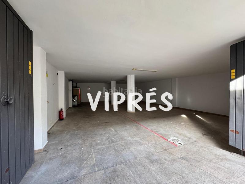 Foto 49d03cff-fe57-49da-b163-fb9aedd62606. Maison jumelée avec chauffage parking dans Oeste Mérida