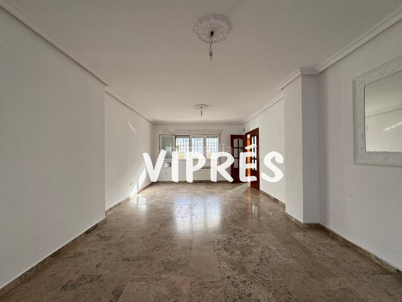 Foto de85d330-0634-4a25-9df8-d1f53f17f89c. Maison jumelée avec chauffage parking dans Oeste Mérida