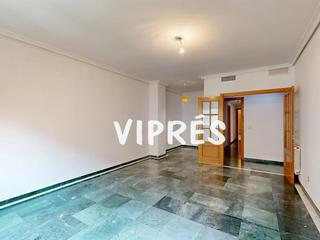 Pis a Centro. Mirad qué vivienda os traigo hoy!!piso en venta junto a la cruz