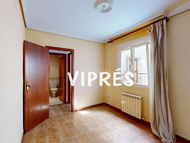 Foto b1159ec0-0c8b-47d8-a87d-cbd8b30b3e54. Casa adossada amb calefacció aparcament a nuevo Cáceres Cáceres