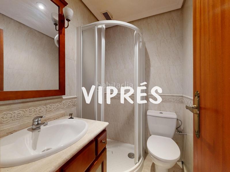Foto e60c959d-b973-4d58-8e11-edb986a30c11. Casa adossada amb calefacció aparcament a nuevo Cáceres Cáceres