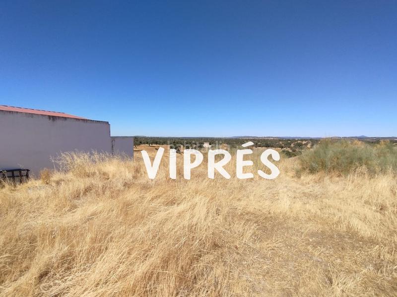 Foto 3cc37ccd-161a-4d97-835f-0b440844d73e. Pis amb aparcament a Carrascalejo (El)