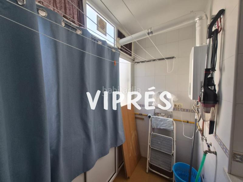 Foto 1a49e189-eb31-4893-b559-4d7b0b16bf4b. Piso quieres vivir en abadías? pues te informo de este piso , con todos los servicios a tu alcance colegios, supermercado, parques , fa en Mérida