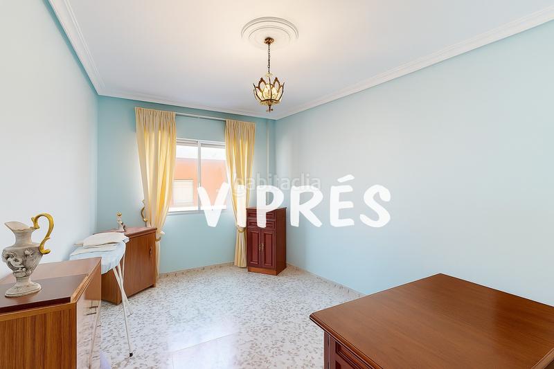 Foto 3f5dc175-3cf9-417e-879e-d03416556704. Appartamento in Casco Antiguo Cáceres