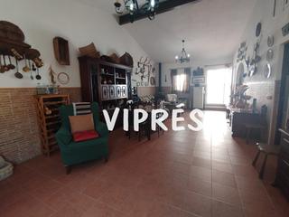 Haus in Torremocha. Mirad qué vivienda os traigo hoy!!situada en el pueblo de torrem