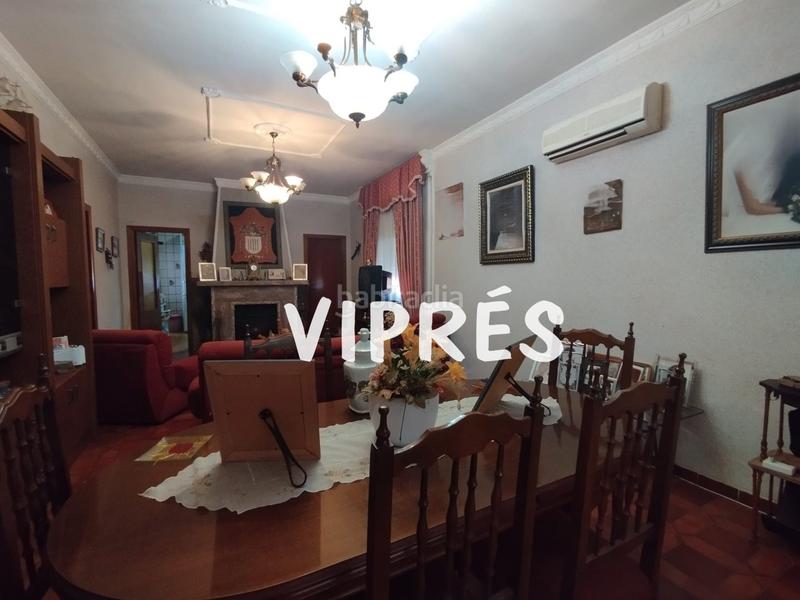 Foto a0de830d-cfb2-45e2-b962-bb21413753da. Casa amb aparcament a Este Mérida